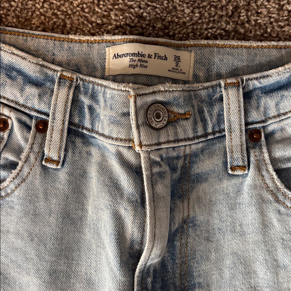 A&F Jeans - Picture 4 of 7
